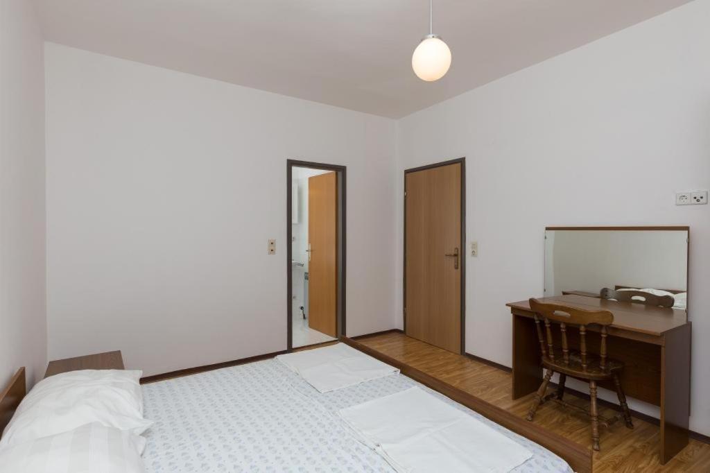 Rooms Villa Basica Saplunara Room photo
