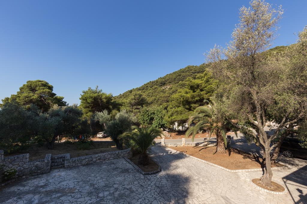 Rooms Villa Basica Saplunara Exterior photo